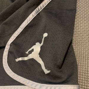 Air Jordan Basketball Shorts- Black size Large
